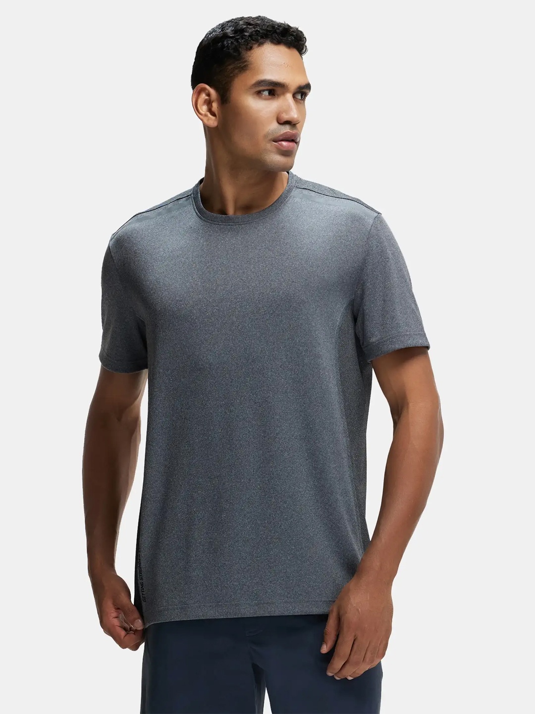 

Jockey Men Grey Solid T-shirt