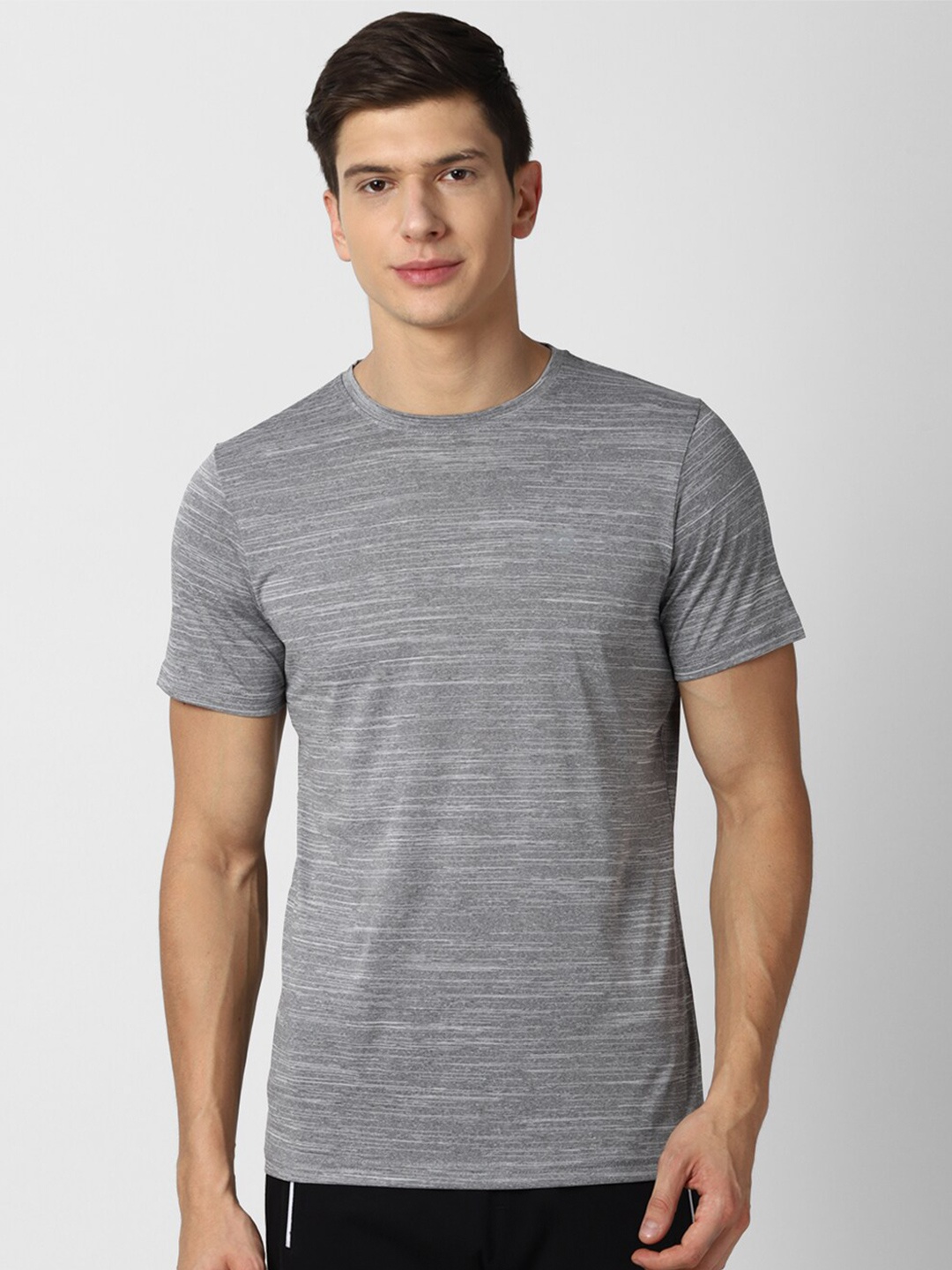 

Peter England Casuals Men Grey Slim Fit T-shirt