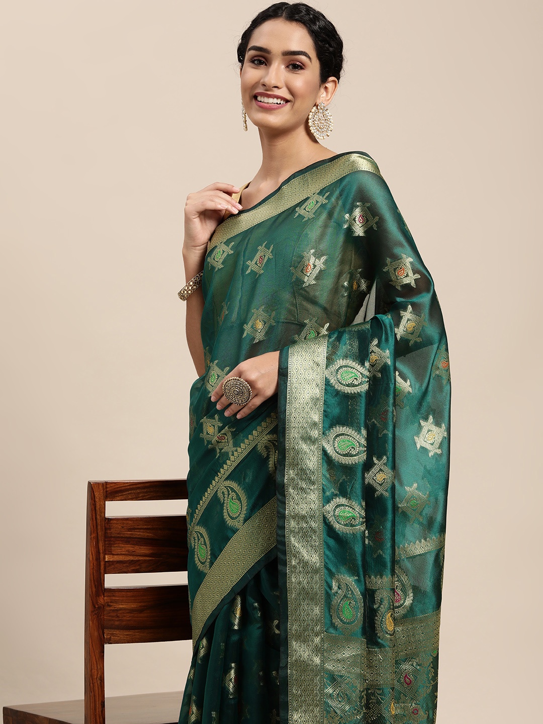 

Mitera Green & Gold-Toned Ethnic Motifs Zari Organza Saree