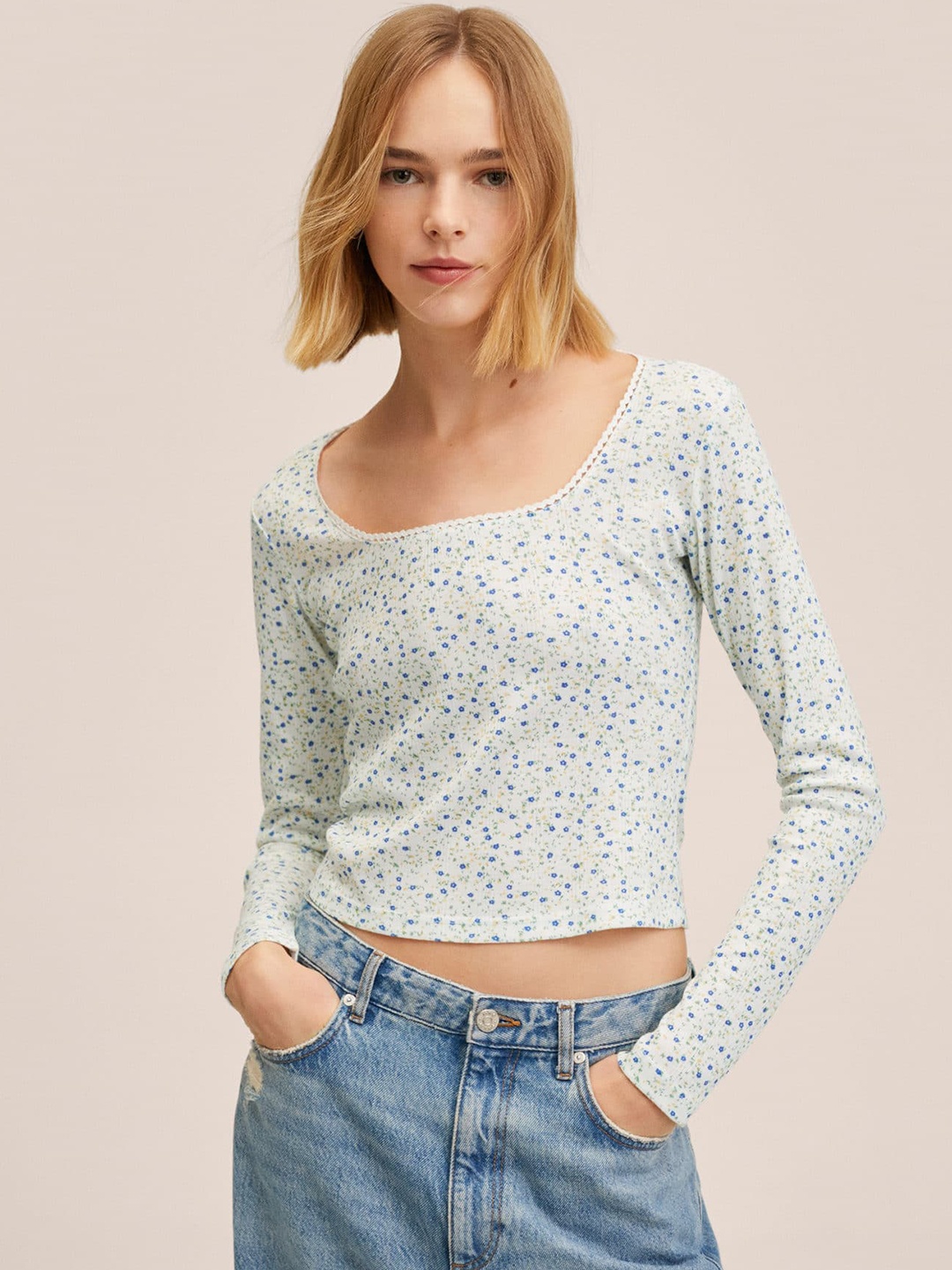 

MANGO Women Off White & Blue Floral Printed T-shirt