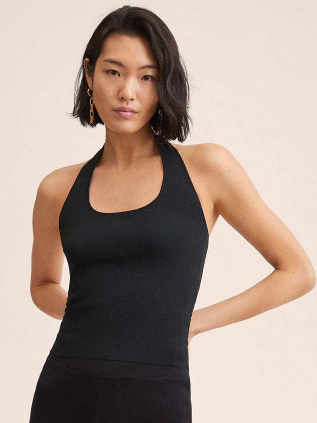 

MANGO Black Solid Halter Neck Top