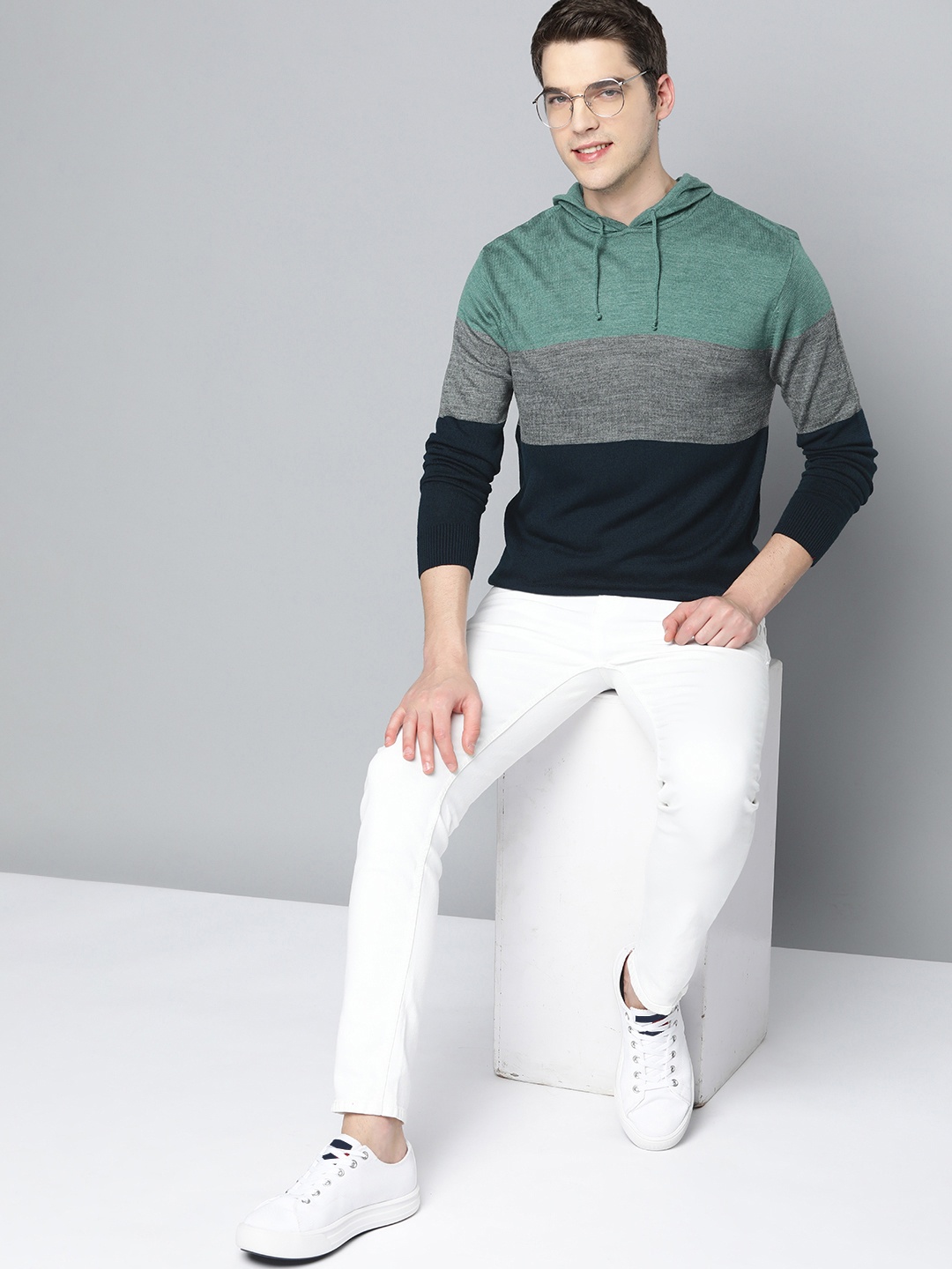 

Mast & Harbour Men Blue & Grey Melange Colourblocked Pullover