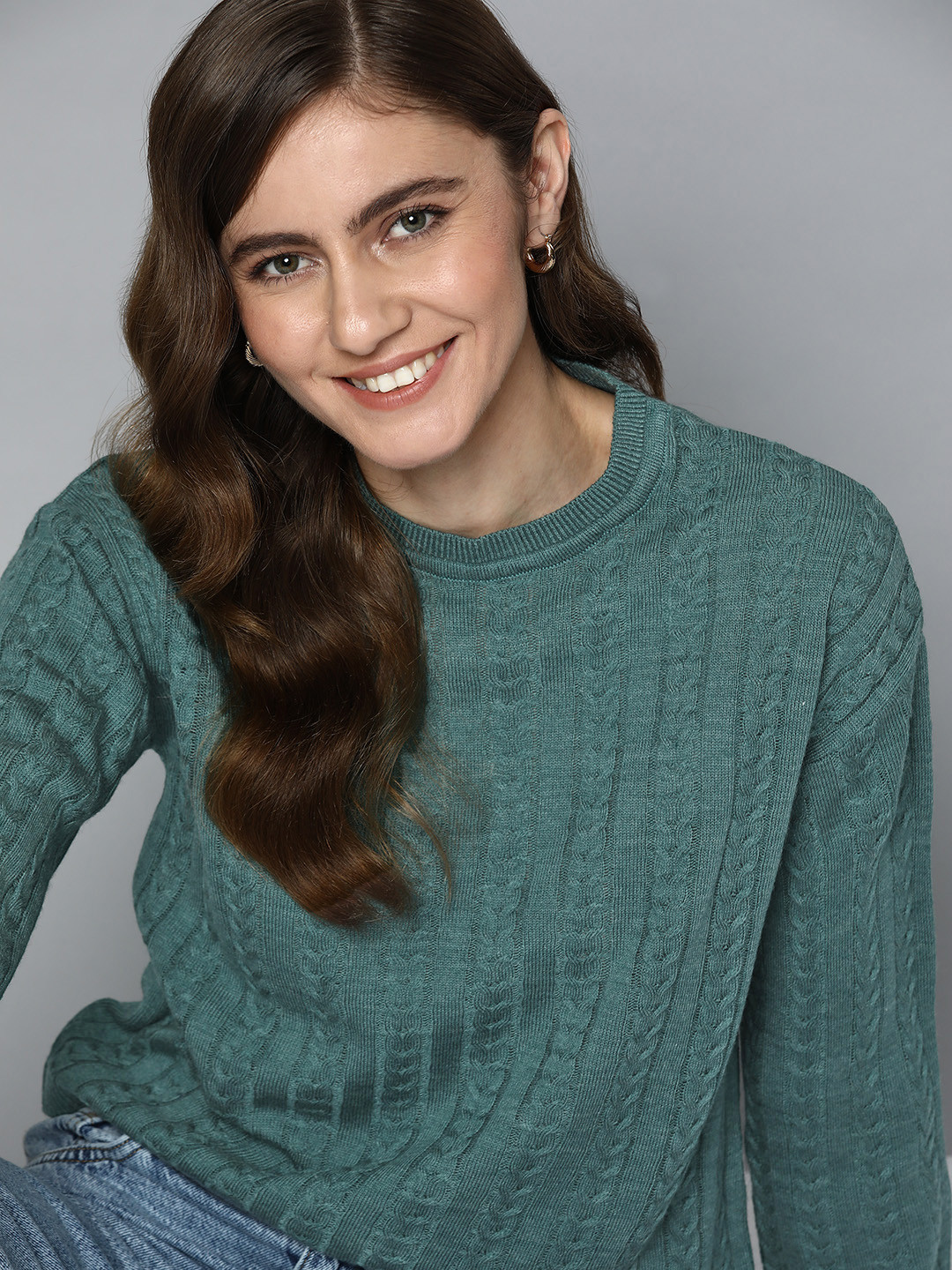 

Mast & Harbour Women Green Cable Knit Sweater