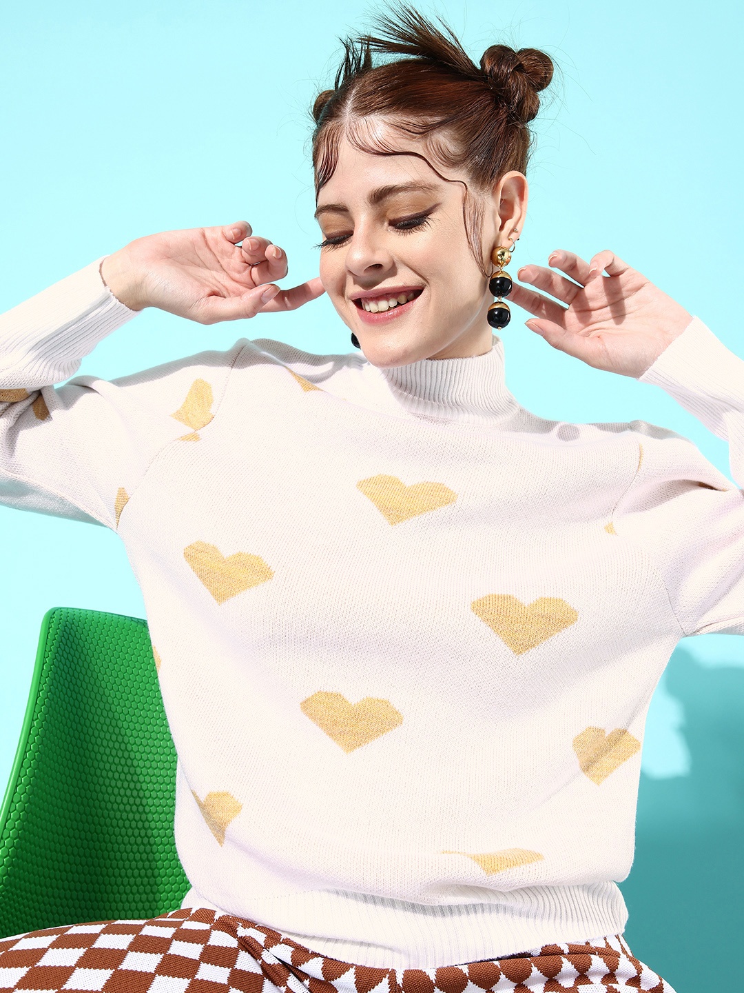 

Mast & Harbour Women White & Beige Printed Pullover