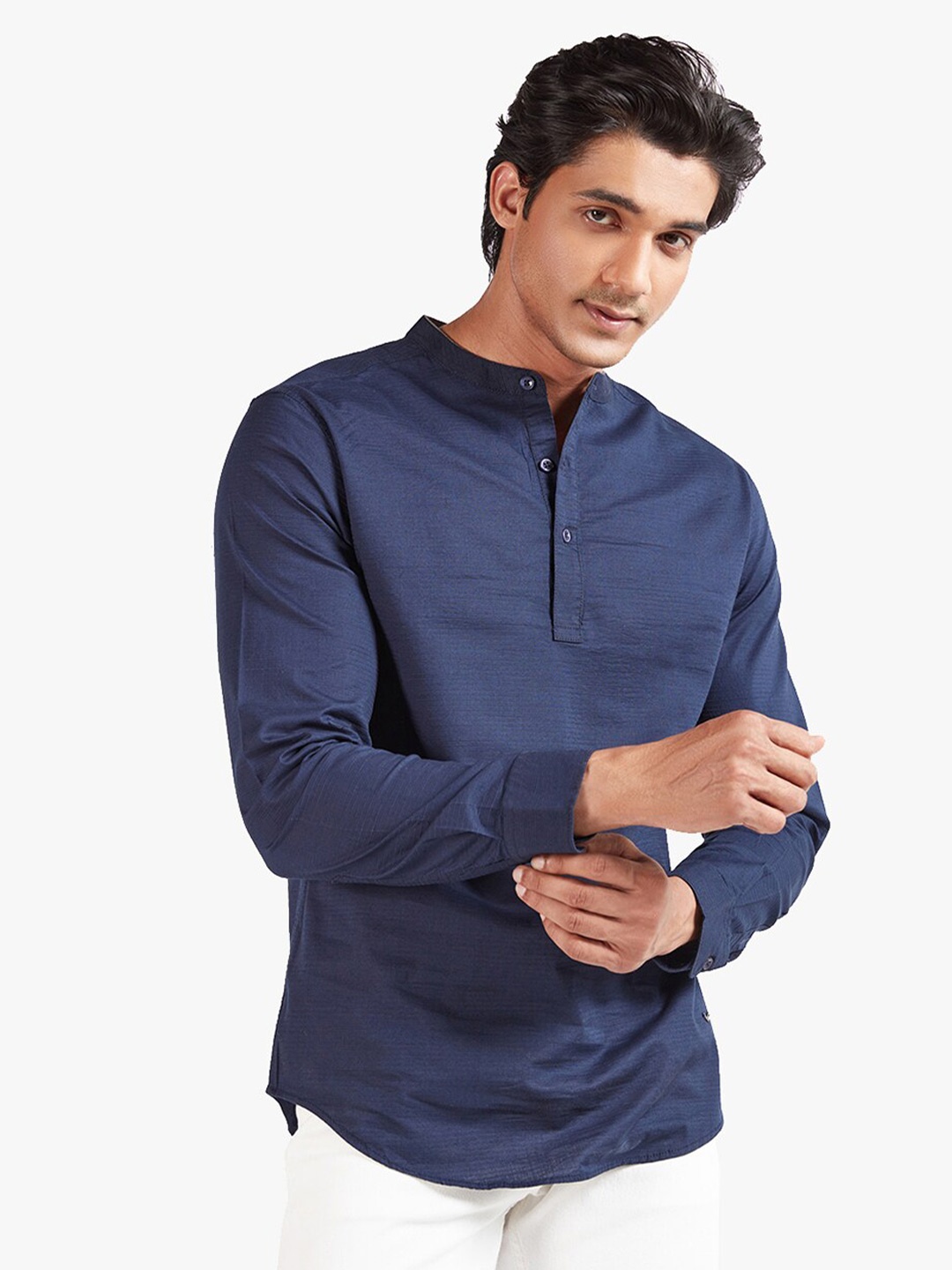 

Blue Buddha Men Navy Blue Casual Shirt
