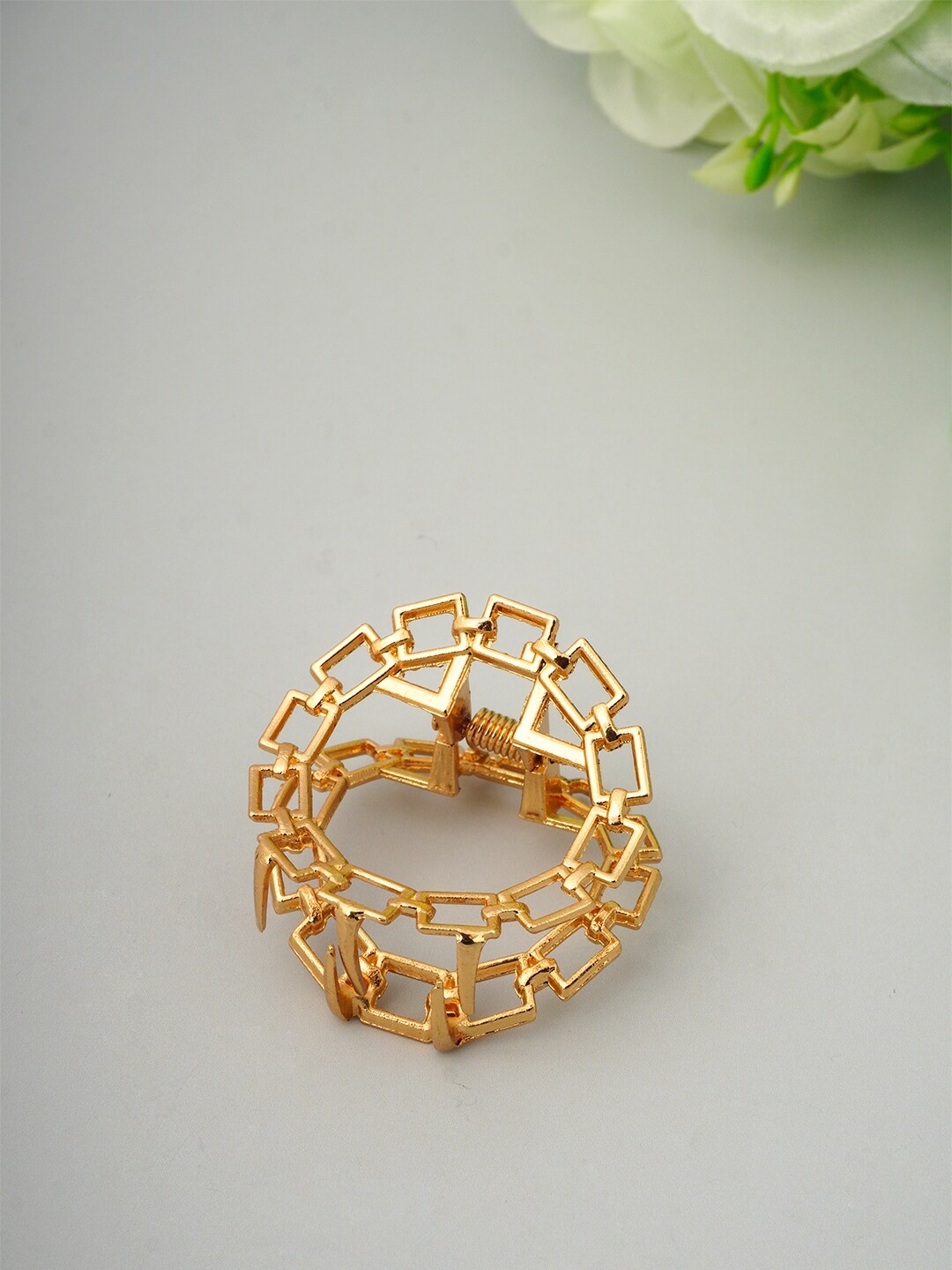 

Ferosh Women Gold-Toned Embellished Claw Clip