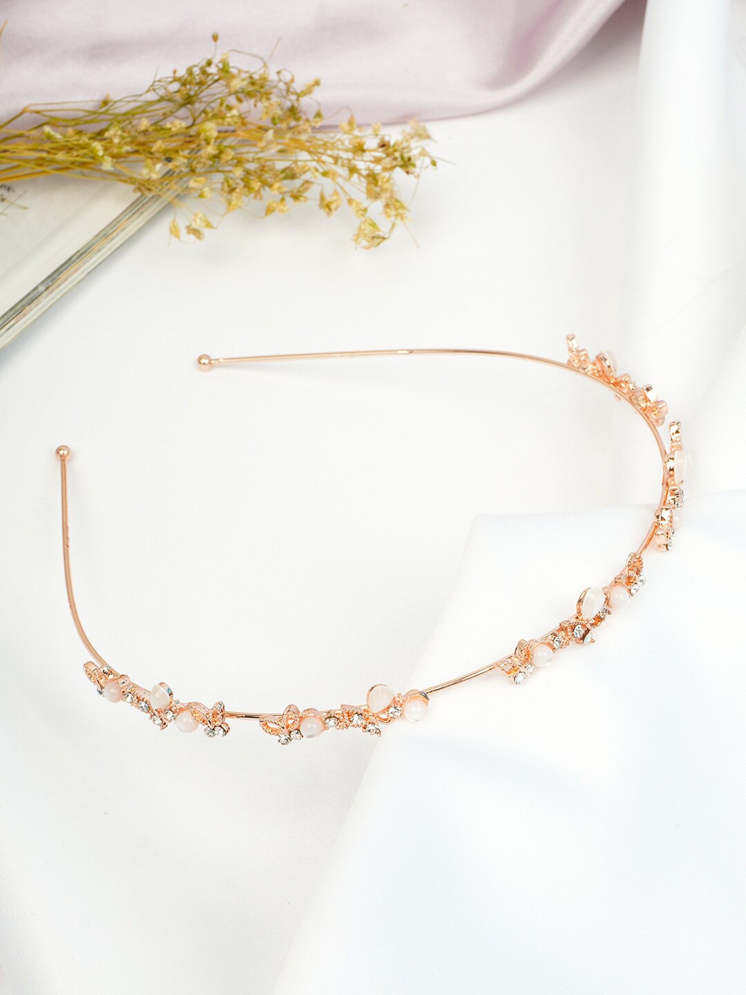 

Ferosh Women Gold-Toned Embellished Hairband