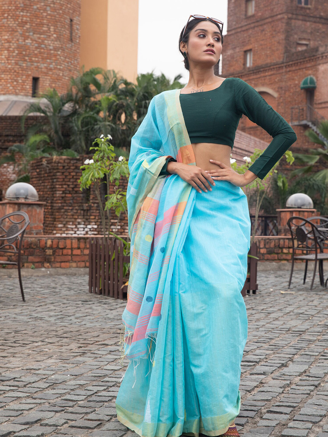 

BEATITUDE Blue Woven Design Saree