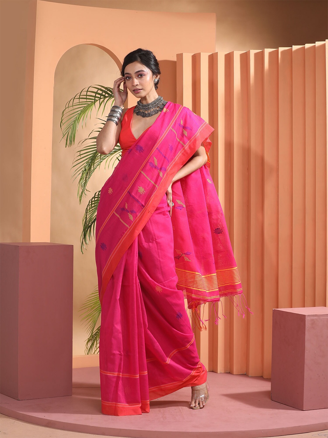 

BEATITUDE Pink & Coral Orange Woven Design Saree