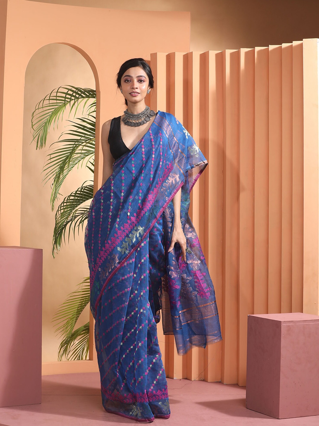 

BEATITUDE Blue & Pink Ethnic Motifs Silk Cotton Jamdani Saree