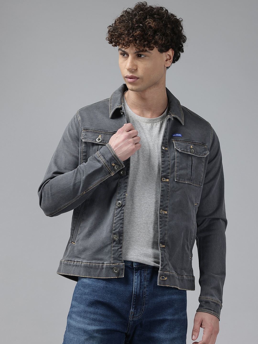 

VAN HEUSEN DENIM LABS Men Pure Cotton Denim Jacket, Grey