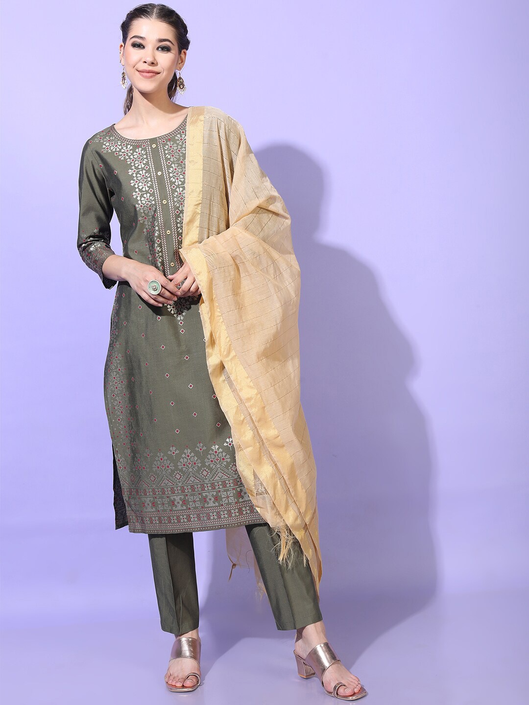 

Vishudh Women Ethnic Motifs Viscose Rayon Kurta Set, Olive