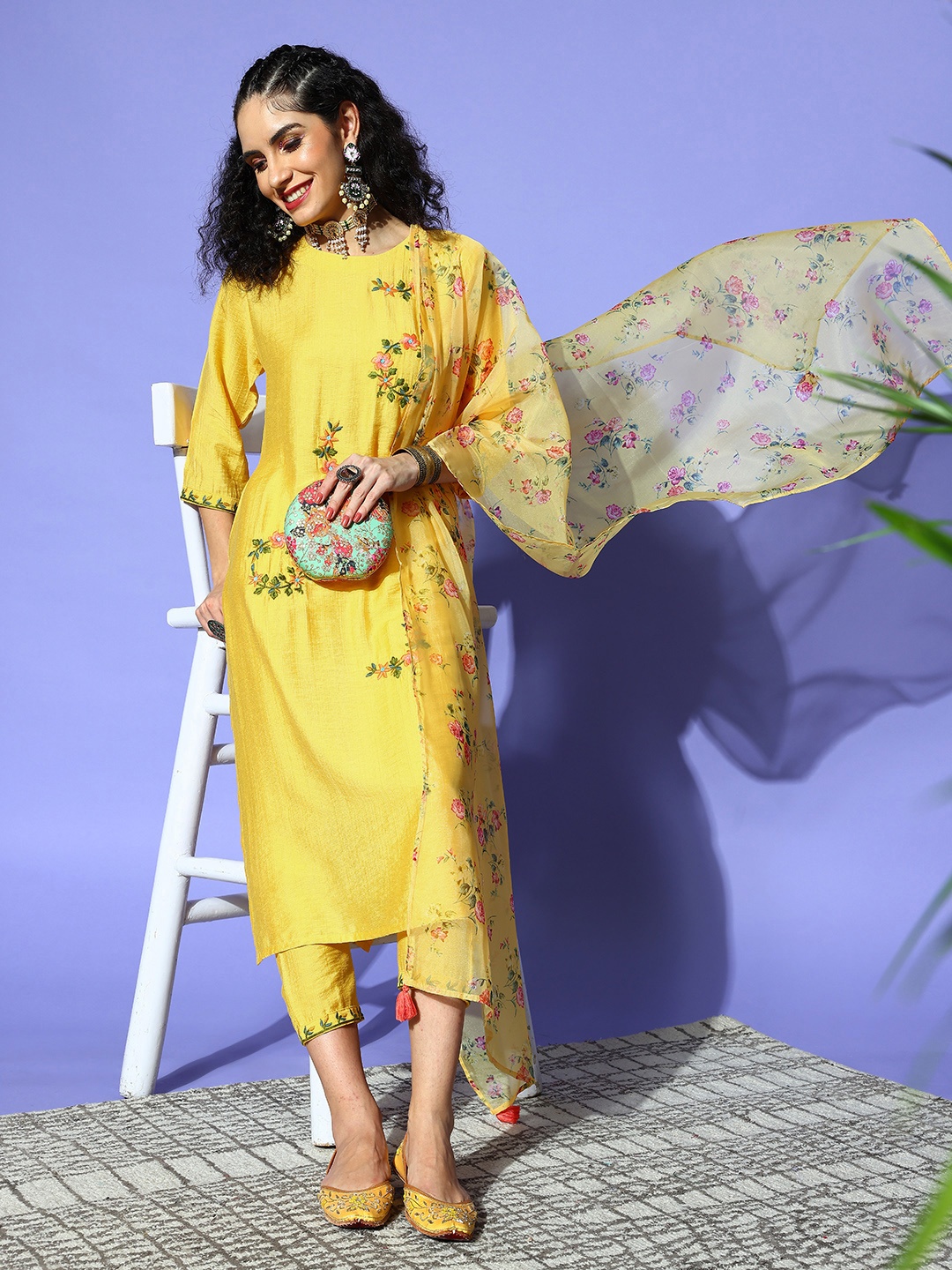 

Indo Era Women Yellow Silk Blend Pakistani Suit Kurta Set