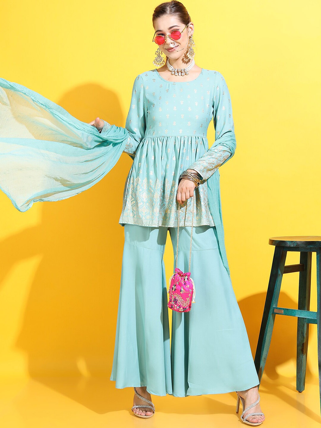 

Vishudh Women Turquoise Blue Floral Kurta with Palazzo and Dupatta