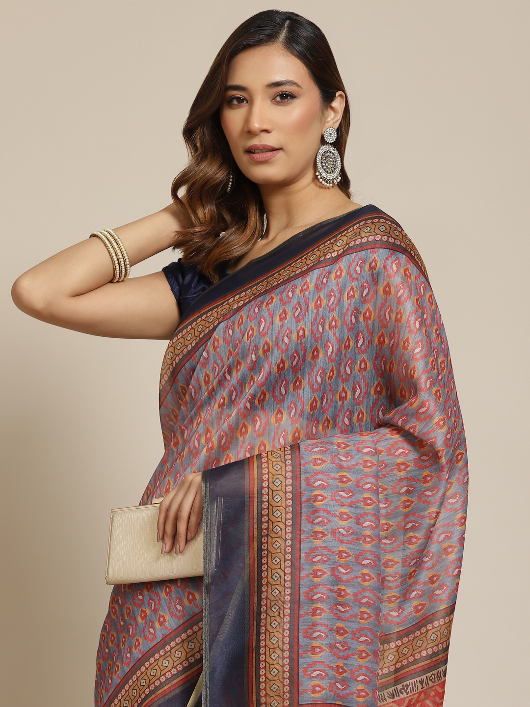 

Silk Land Kalamkari Block Print Digital Print Saree, Grey