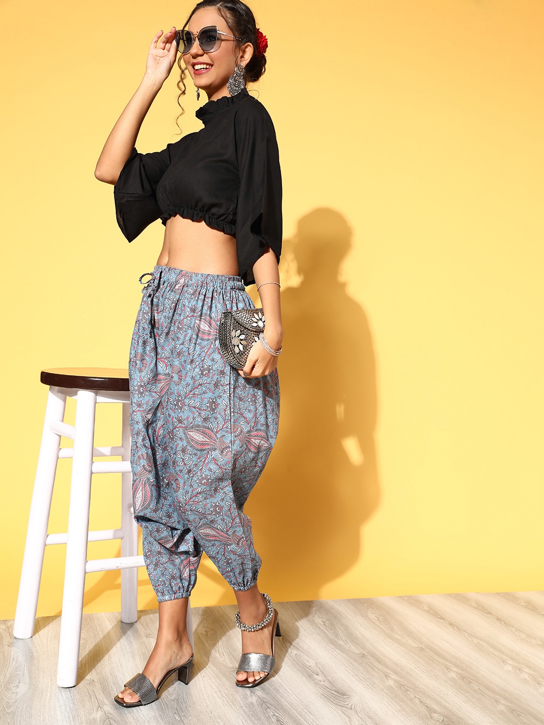 

InWeave Women Black & Blue Solid Crop Top with Printed Harem Pants
