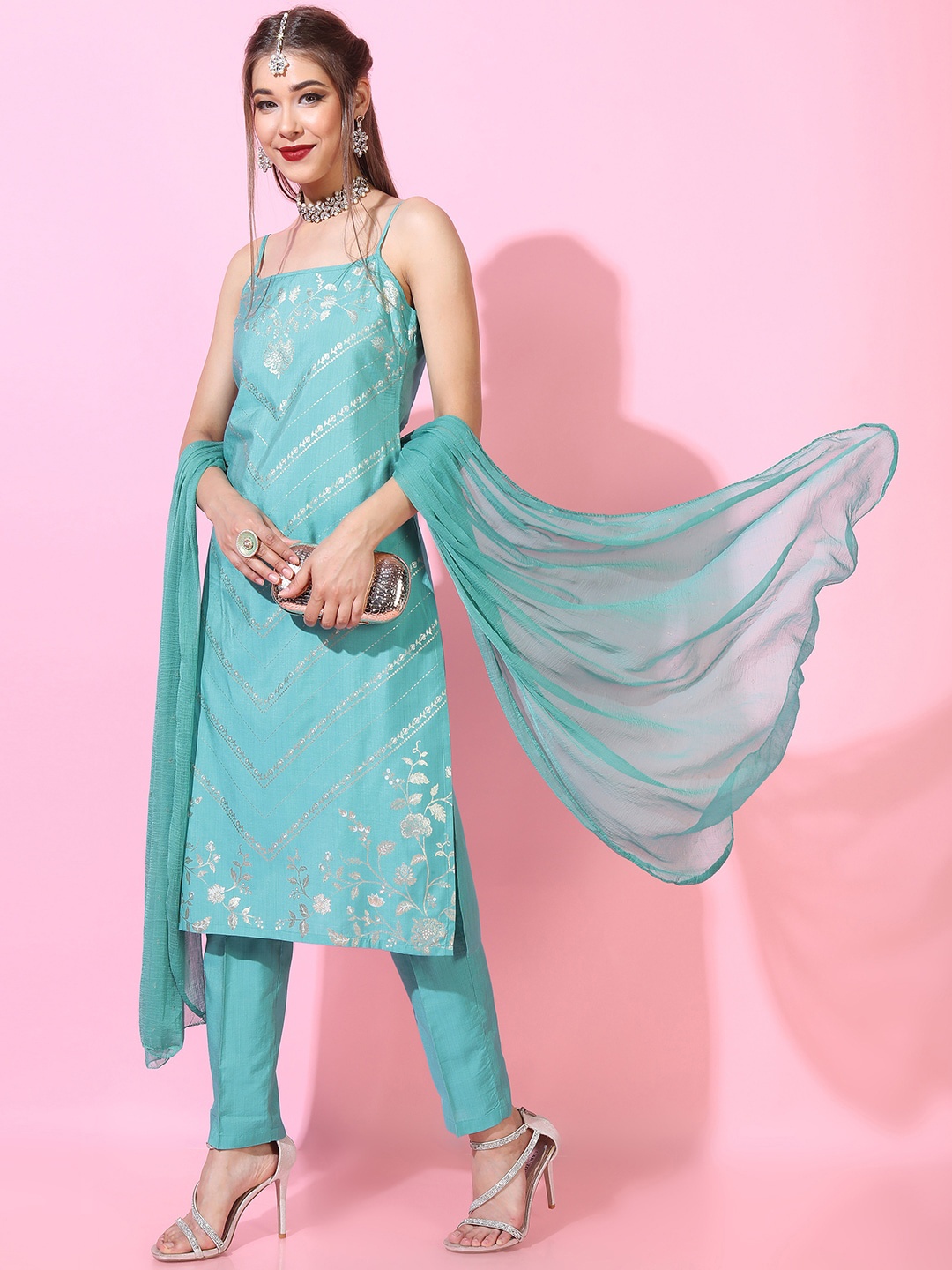

Vishudh Women Ethnic Motifs Viscose Rayon Kurta Set, Turquoise blue