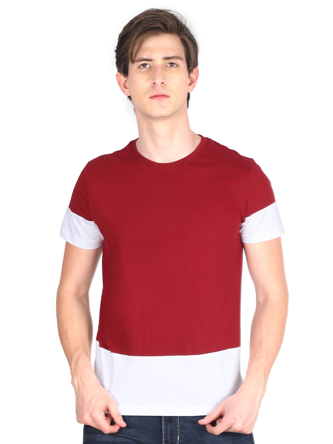 

Fleximaa Men Red & White Colourblocked Extended Sleeves T-shirt