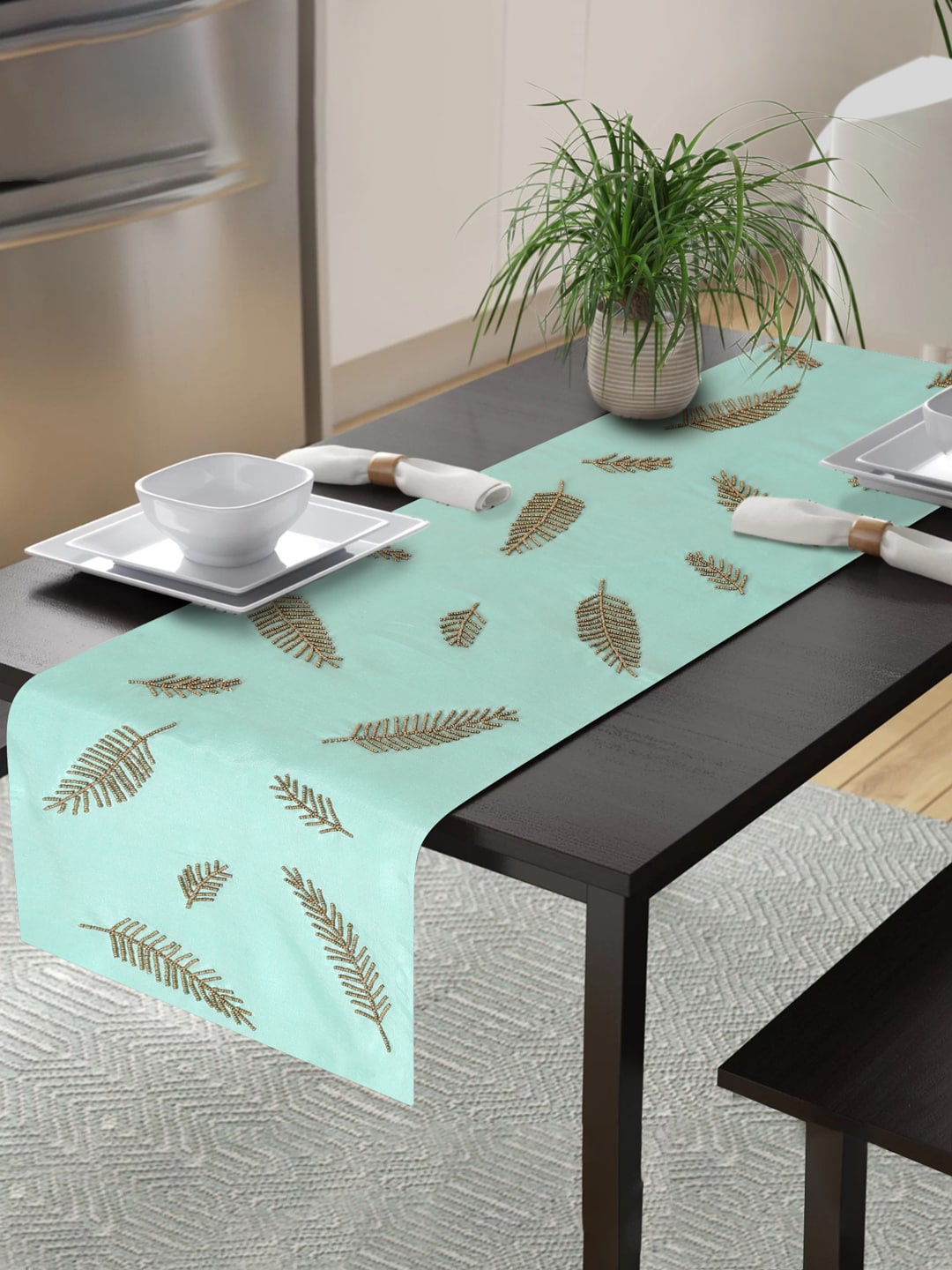 Alina decor Sea Green Embroidered Table Runner