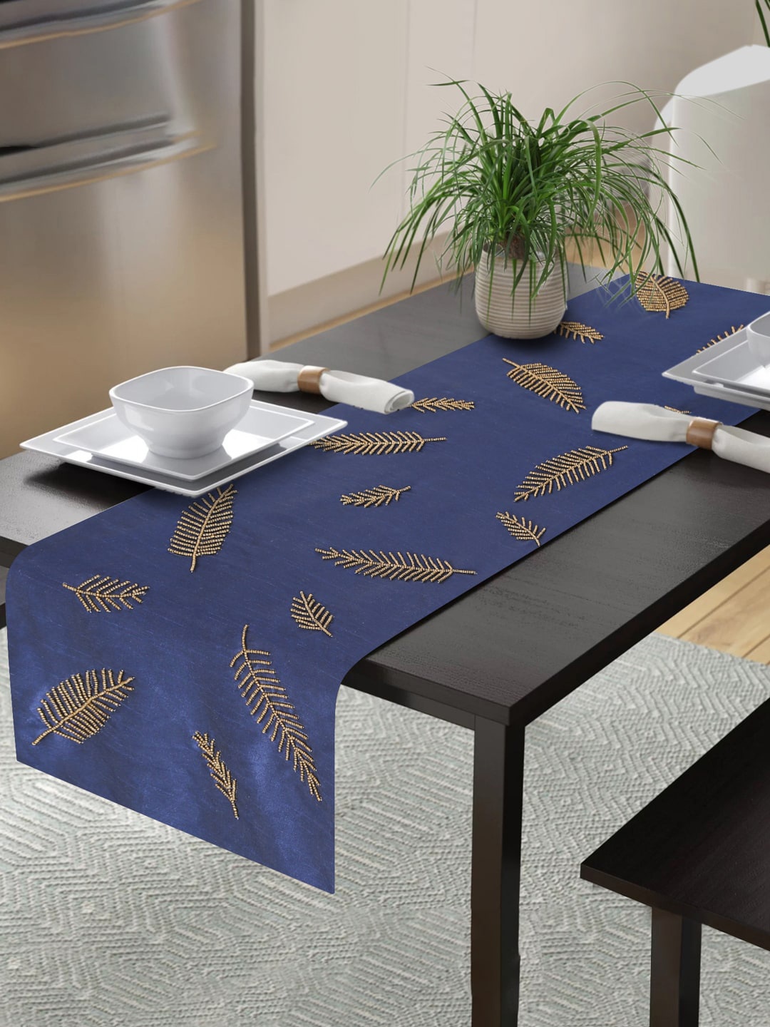 

Alina decor Blue Embroidered 6-Seater Table Runner