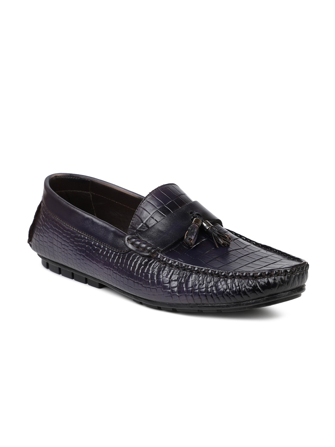 

PRIVO by Inc.5 Men Navy Blue Textured Leather Loafers