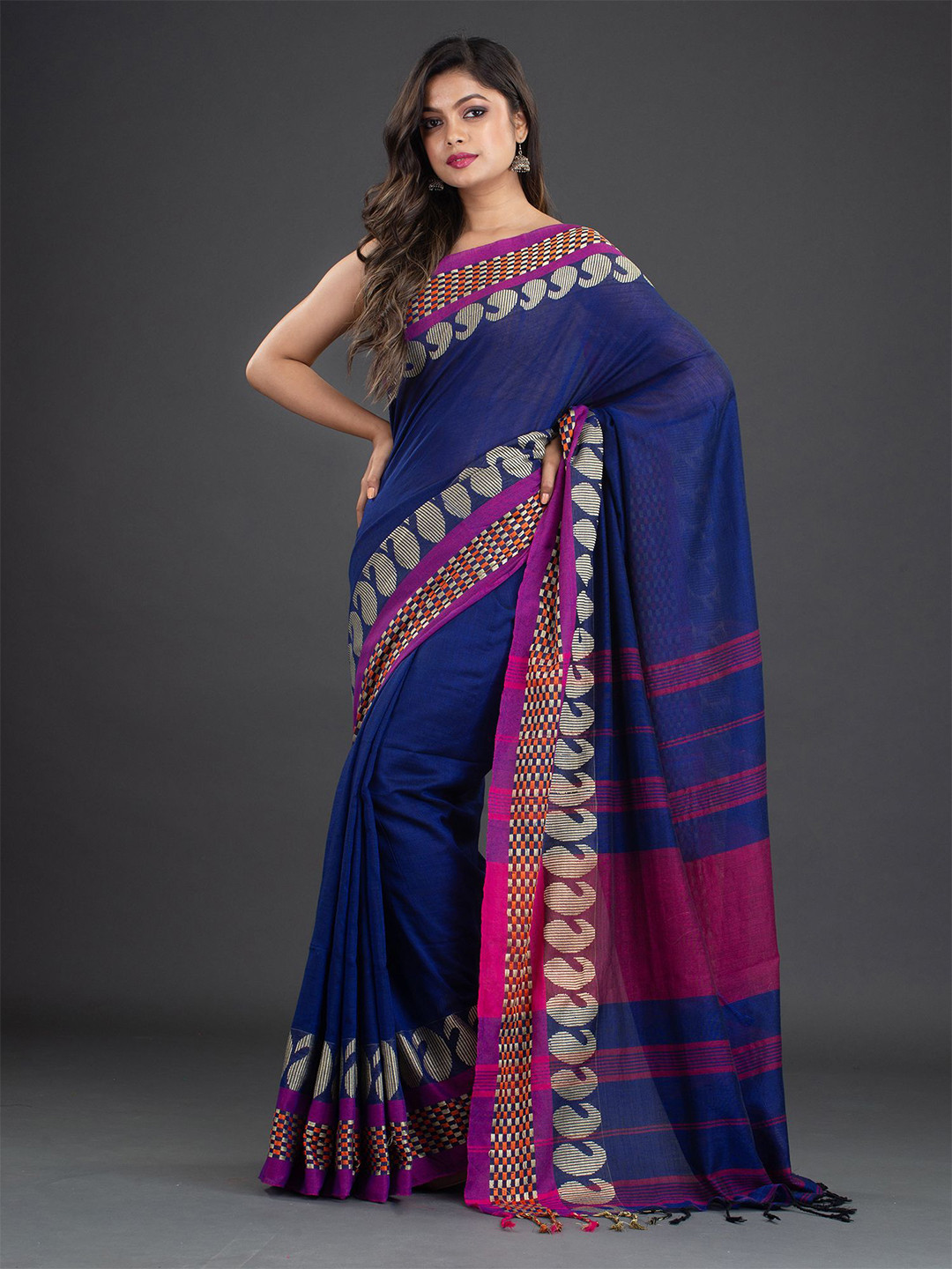 

Arhi Blue & Pink Paisley Pure Cotton Handwoven Saree