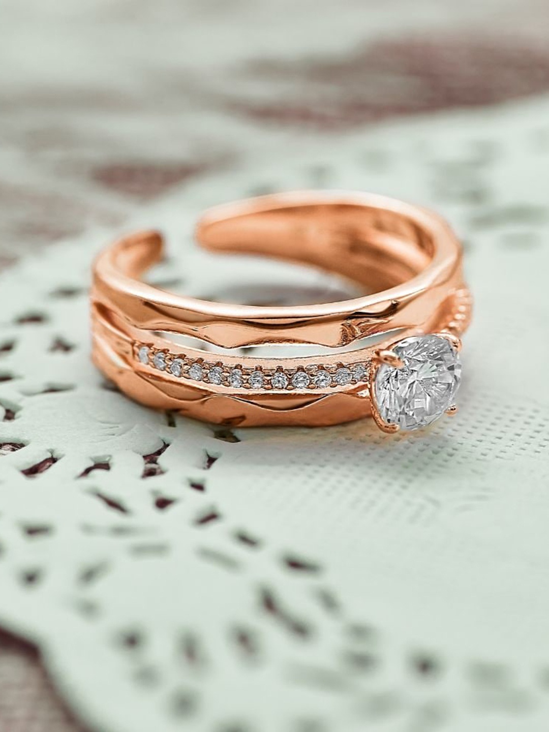 

SILBERRY Sterling Silver Rose Gold-Plated White CZ-Studded Finger Ring