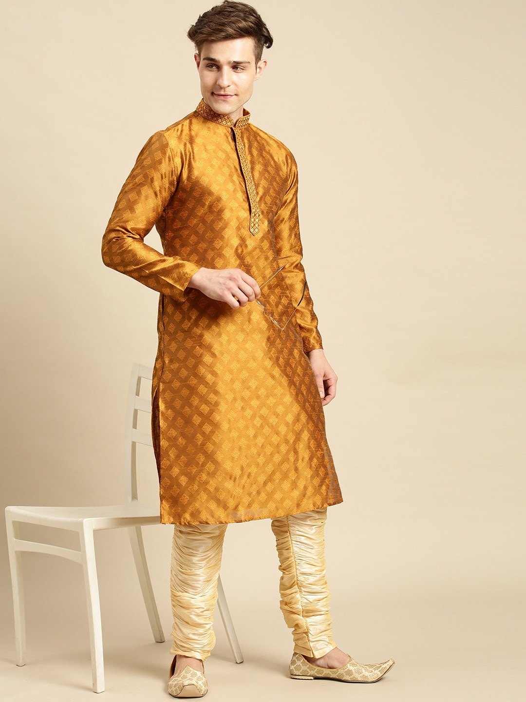 

Sanwara Men Gold-Toned Jacquard Kurta with Churidar