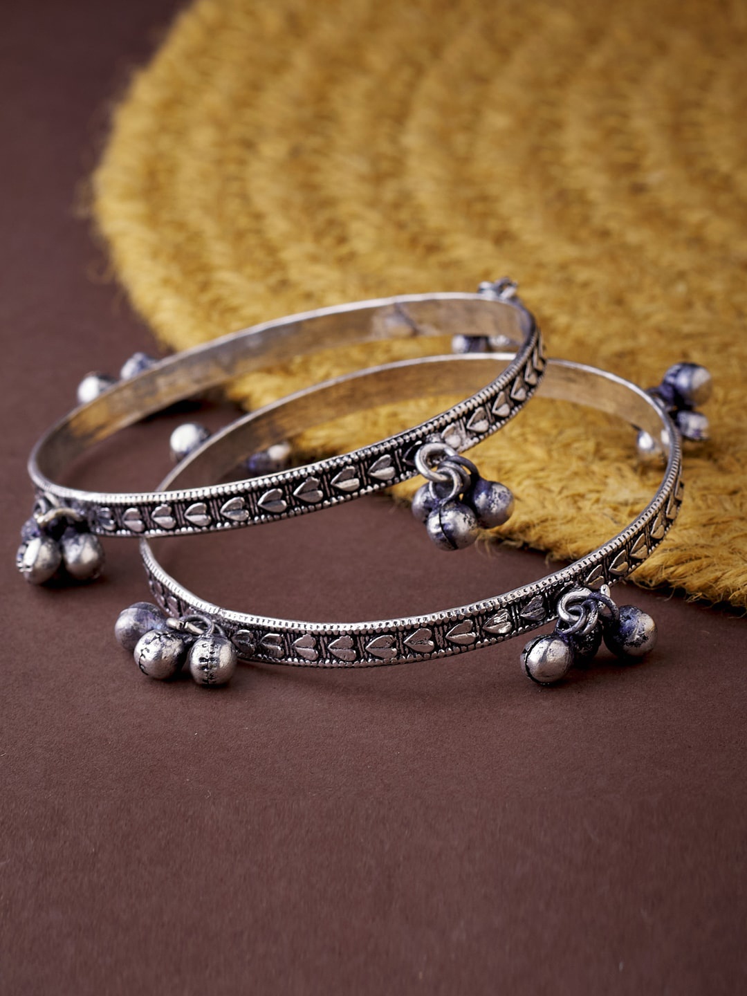 

ATIBELLE Set Of 2 Oxidised Silver-Plated Ghungroo Beaded Bangles