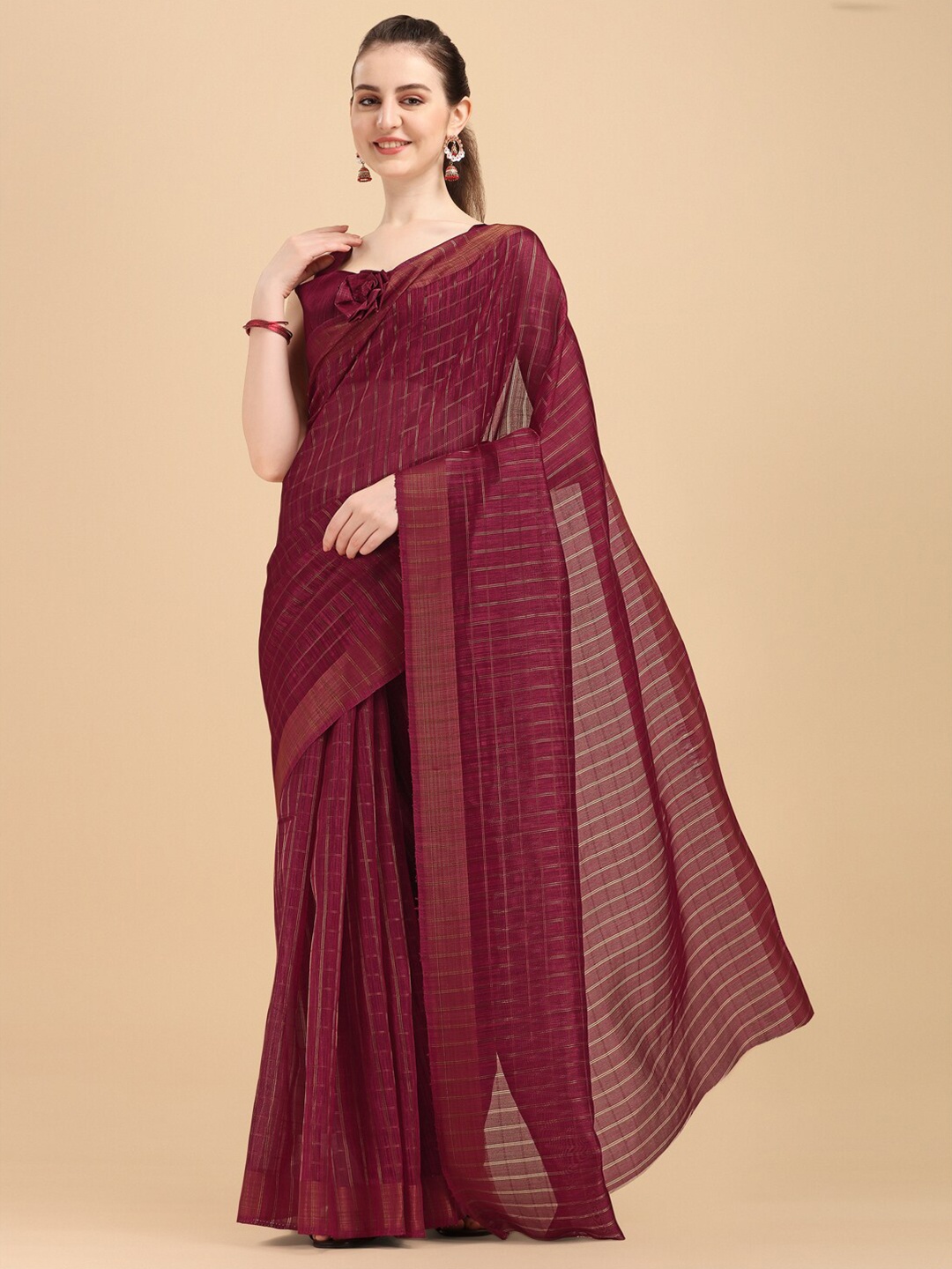 

KALINI Maroon & Gold-Toned Checked Silk Blend Fusion Saree