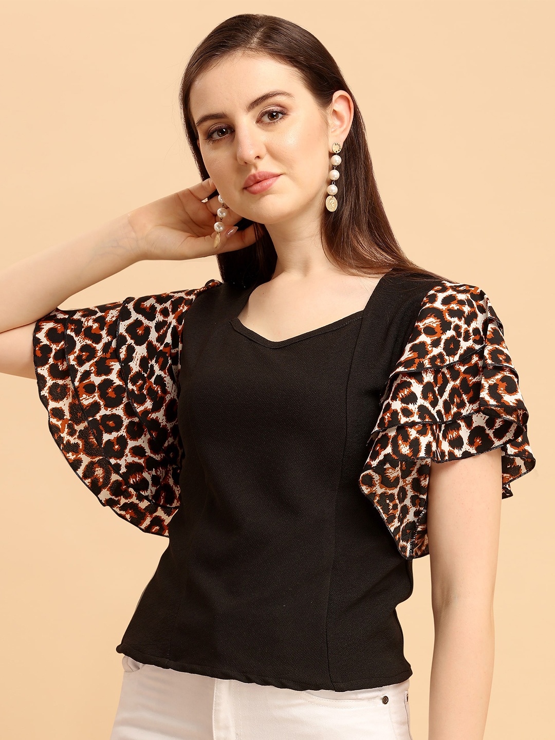 

Paralians Women Black Crepe Top