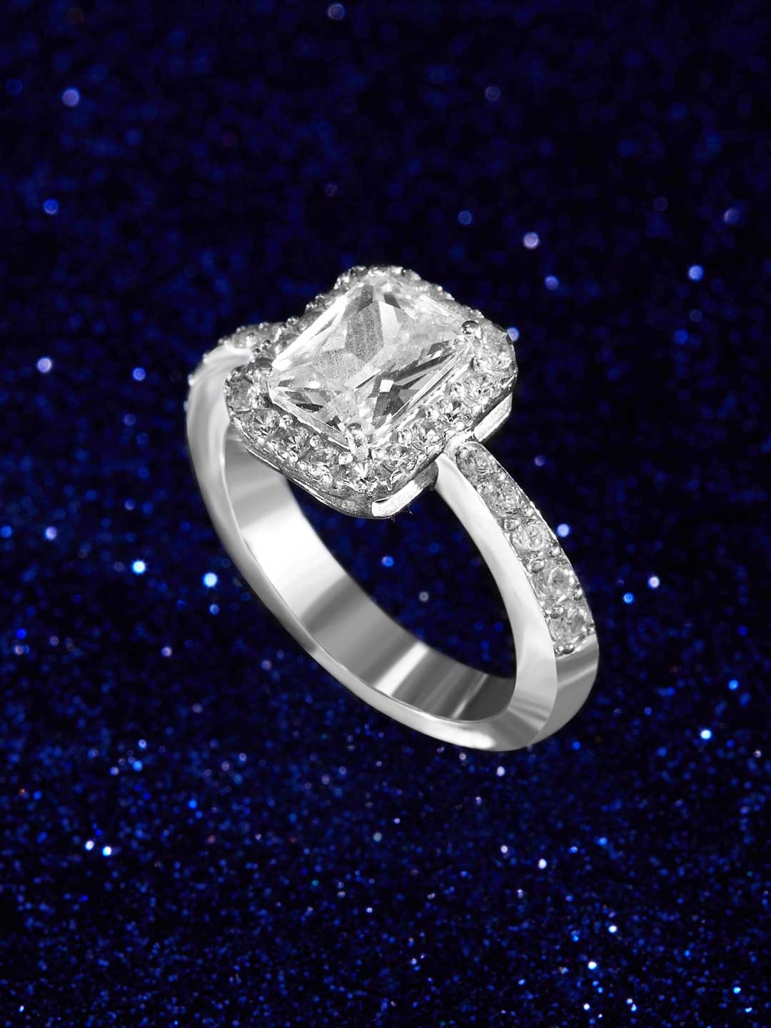 

Rubans 925 Sterling Silver The Sparkling Square Ring