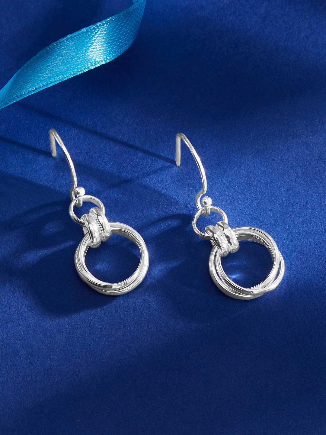 

Rubans 925 Sterling Silver Embrace The Entangled Drop Earrings