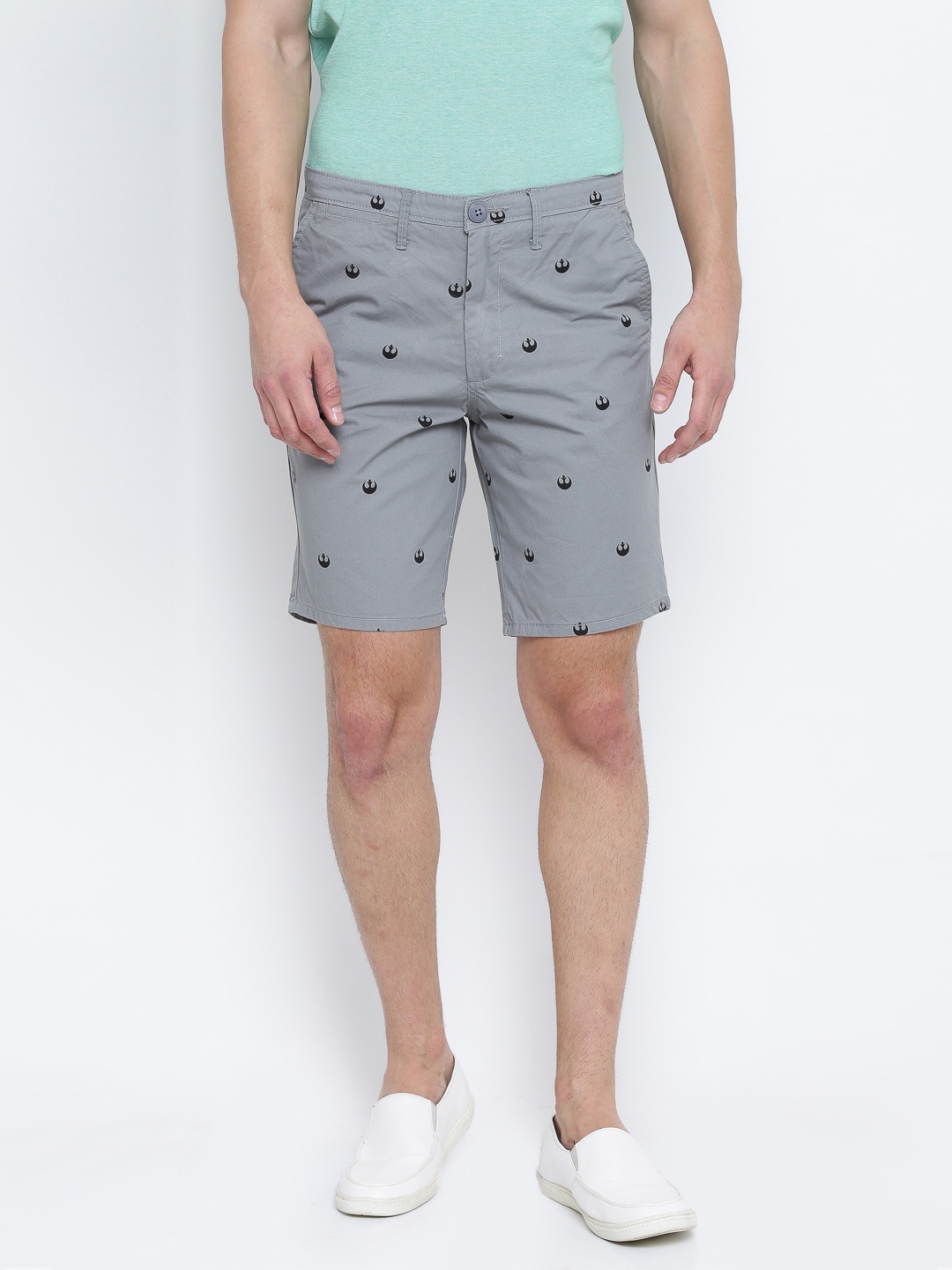 

Free Authority Star Wars featured Grey Shorts for Men