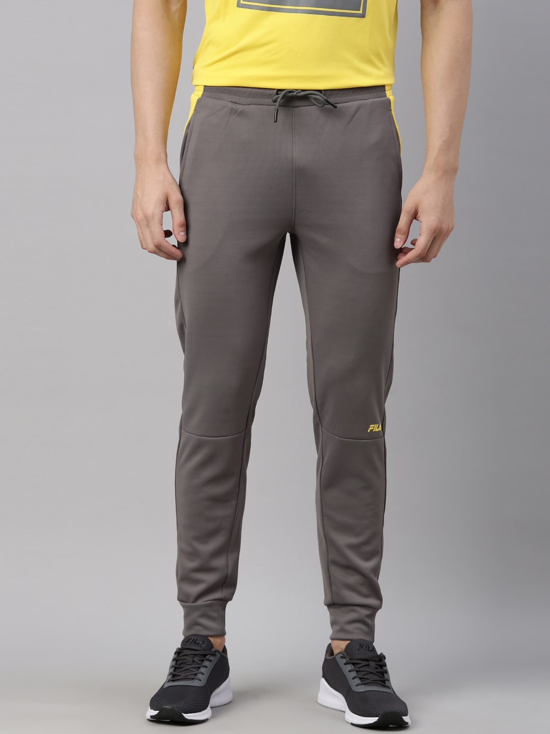 

FILA Men Grey Solid Joggers