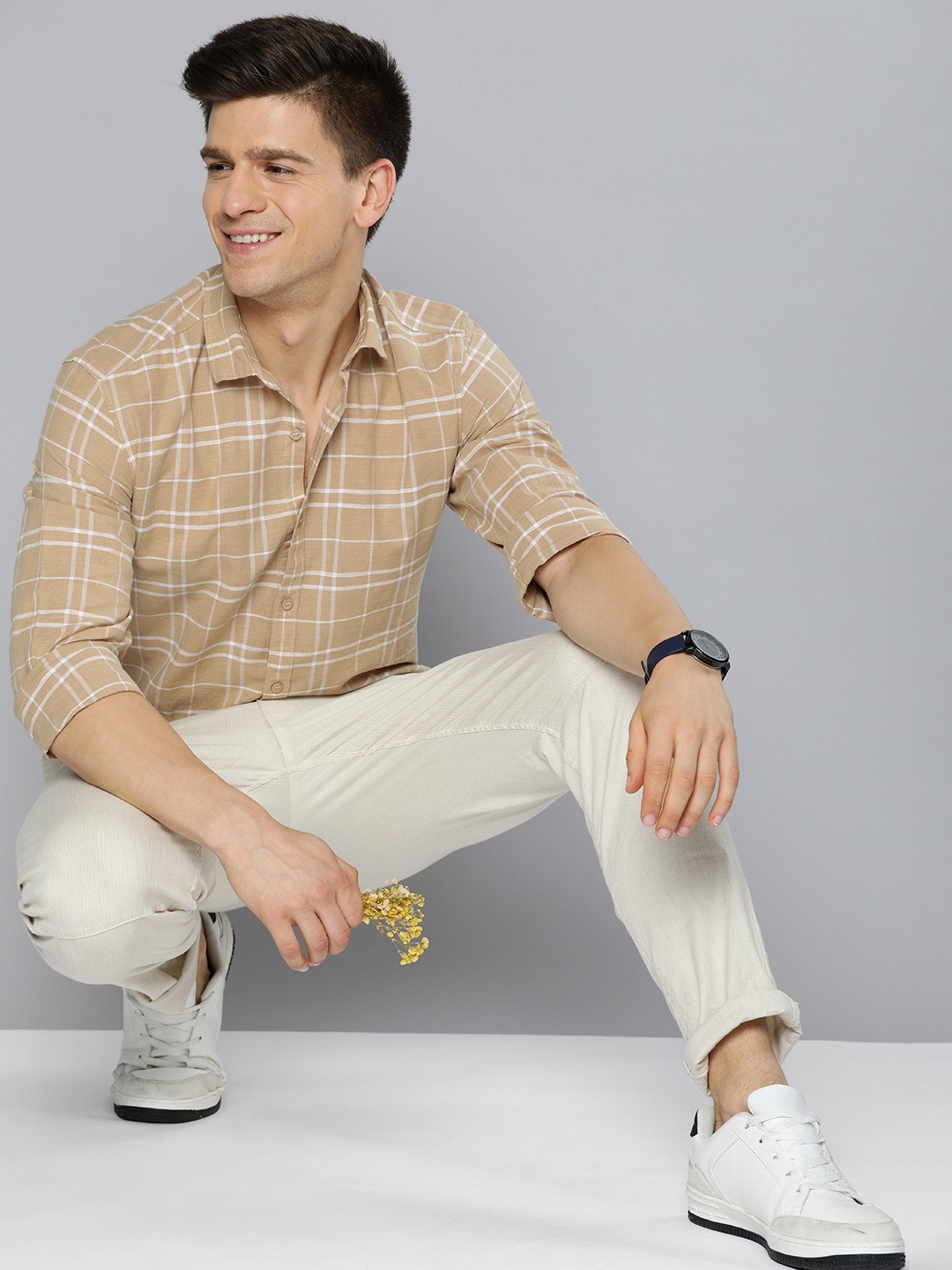 

Mast & Harbour Men Beige & Off White Checked Slim Fit Casual Cotton Linen Shirt