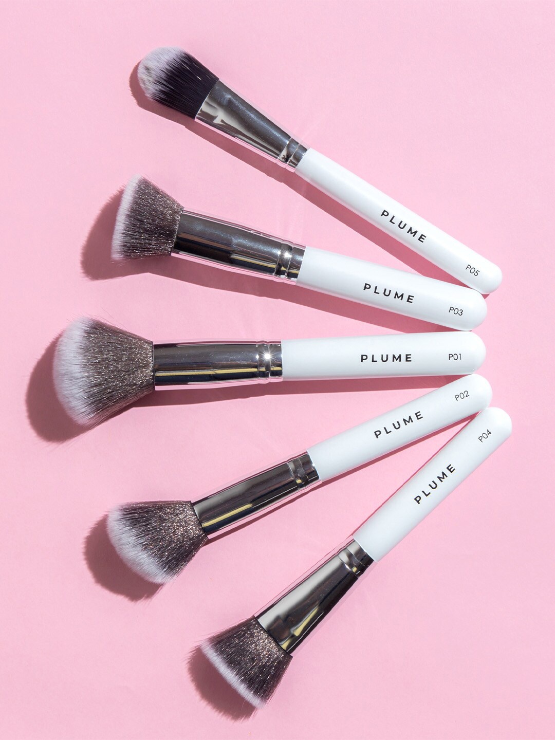 

Plume Essentials Face Brushes Set of 5 - White