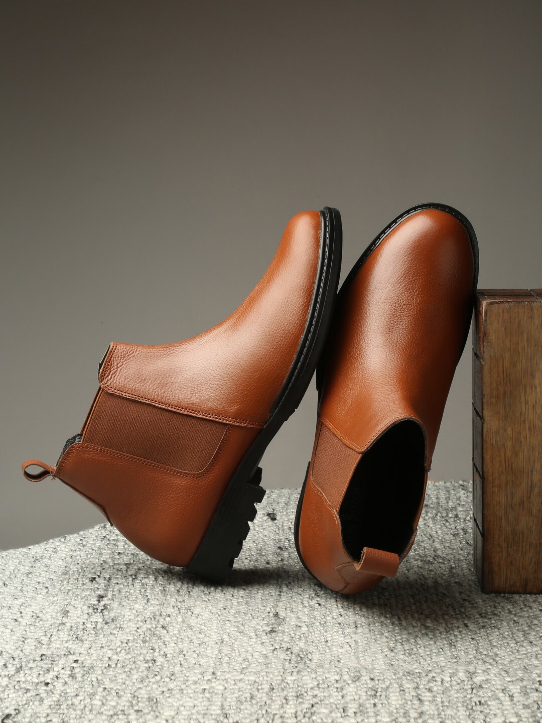 

LOUIS STITCH Men Brown Leather Chelsea Boots