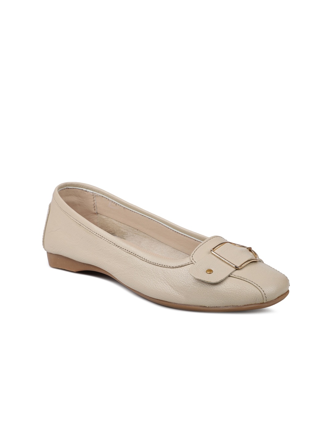 

Inc 5 Women Beige Loafers