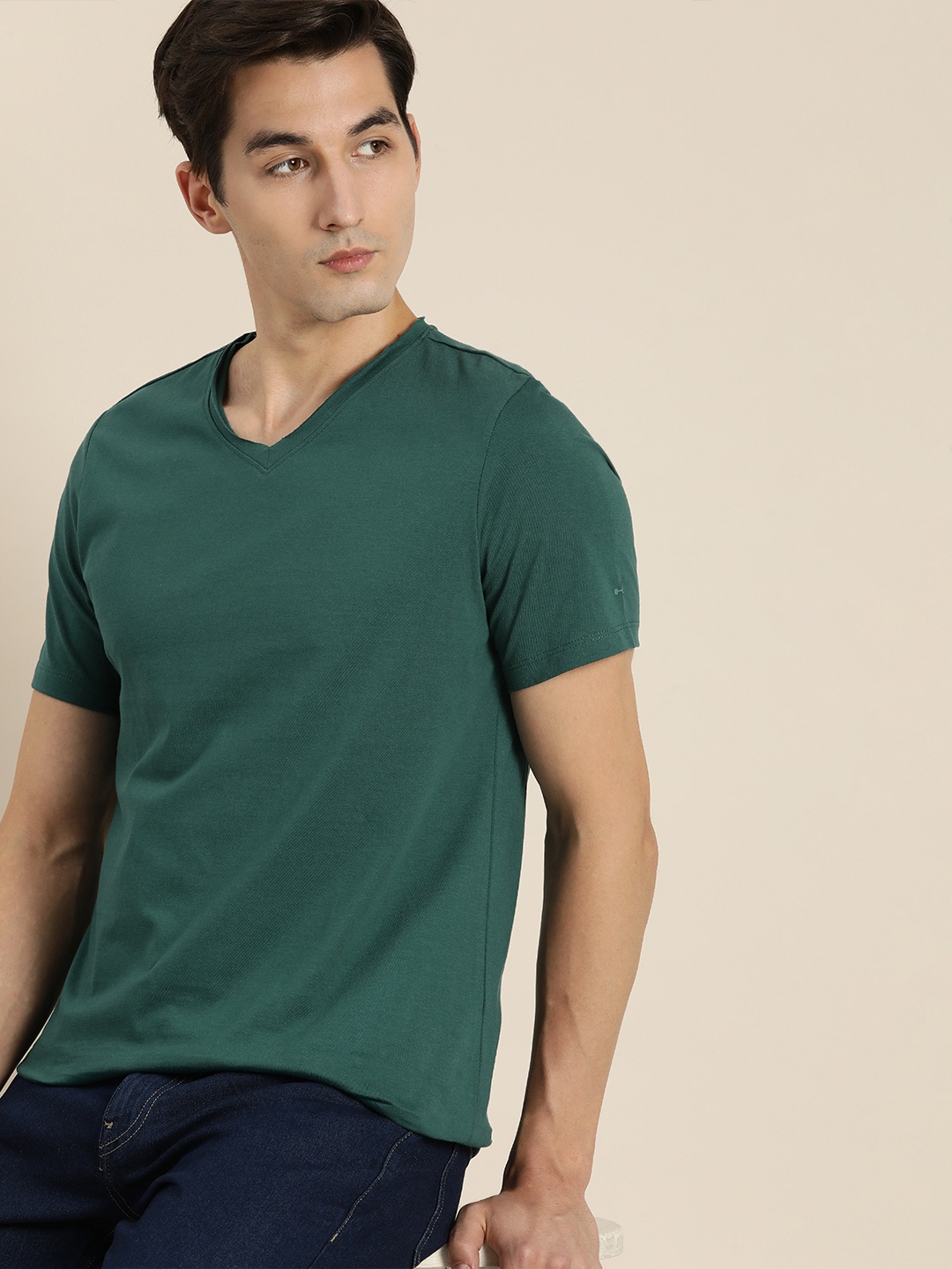 

ether Men Green V-Neck Pure Cotton T-shirt