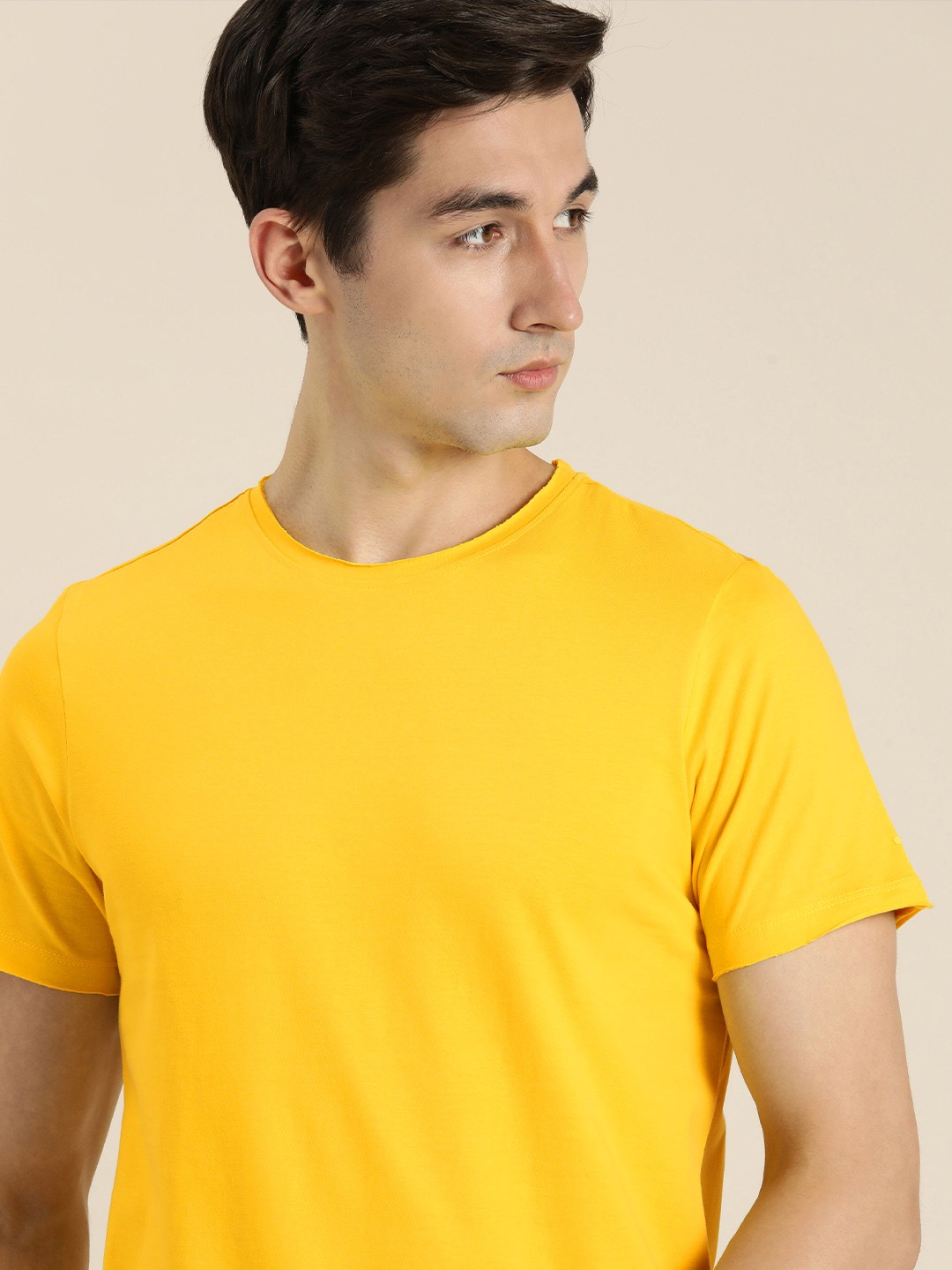 

ether Men Yellow Pure Cotton T-shirt