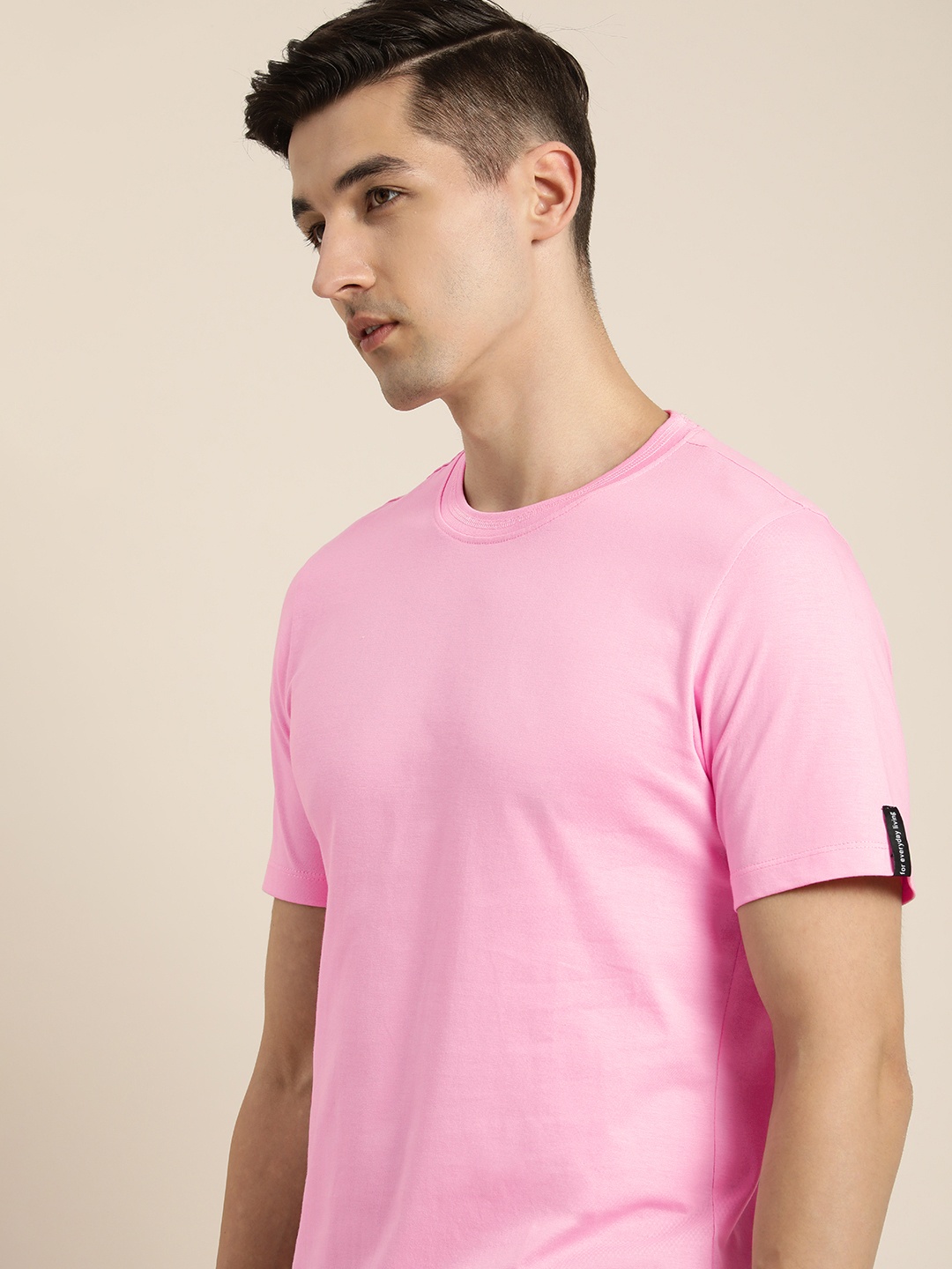

ether Men Pink Solid Round Neck Pure Cotton T-shirt