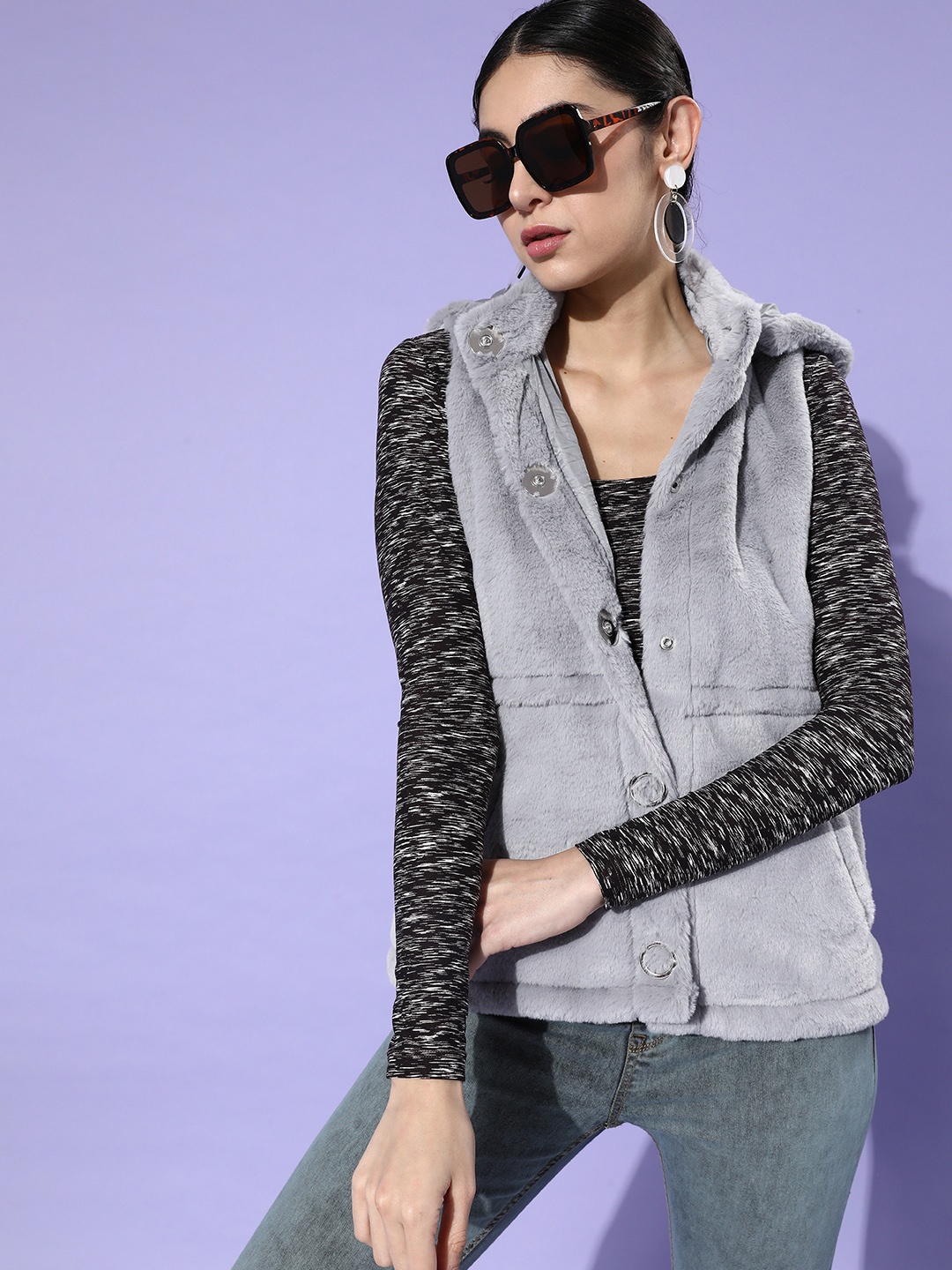 

The Roadster Life Co. Women Grey Tailored Sleeveless Jacket With Detachable Hood