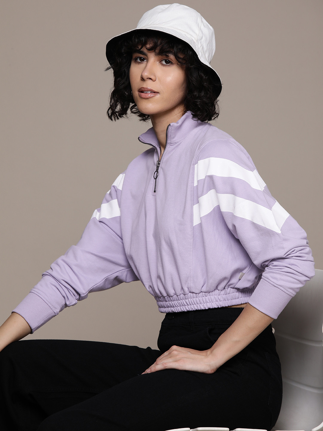 

The Roadster Lifestyle Co. Dolman sleeves Mock Collar Crop Sweatshirt, Lavender
