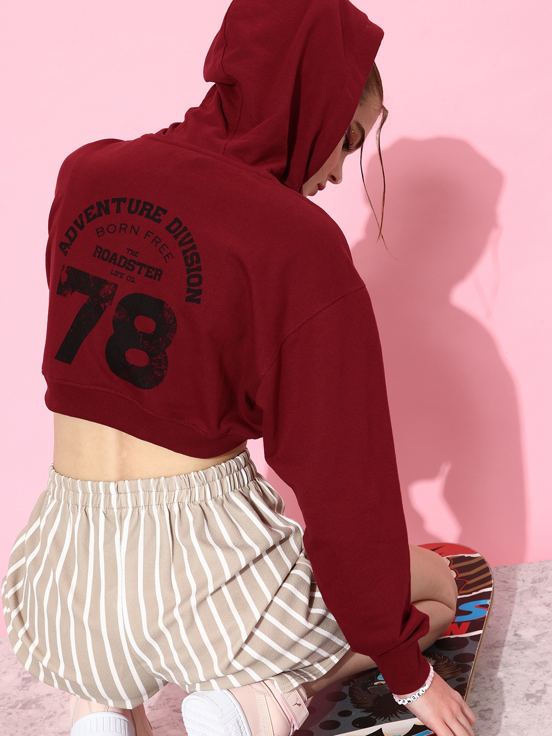 

Roadster Women Maroon Typography Super Cropped Sweatshirt
