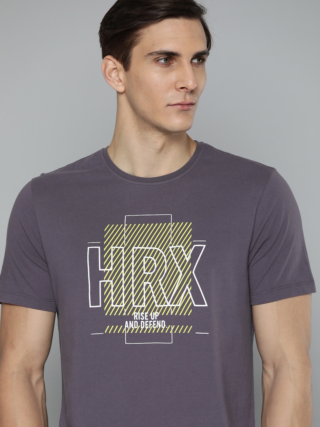 

HRX By Hrithik Roshan Lifestyle Men Grey Bio-Wash Brand Carrier Tshirts, Charcoal