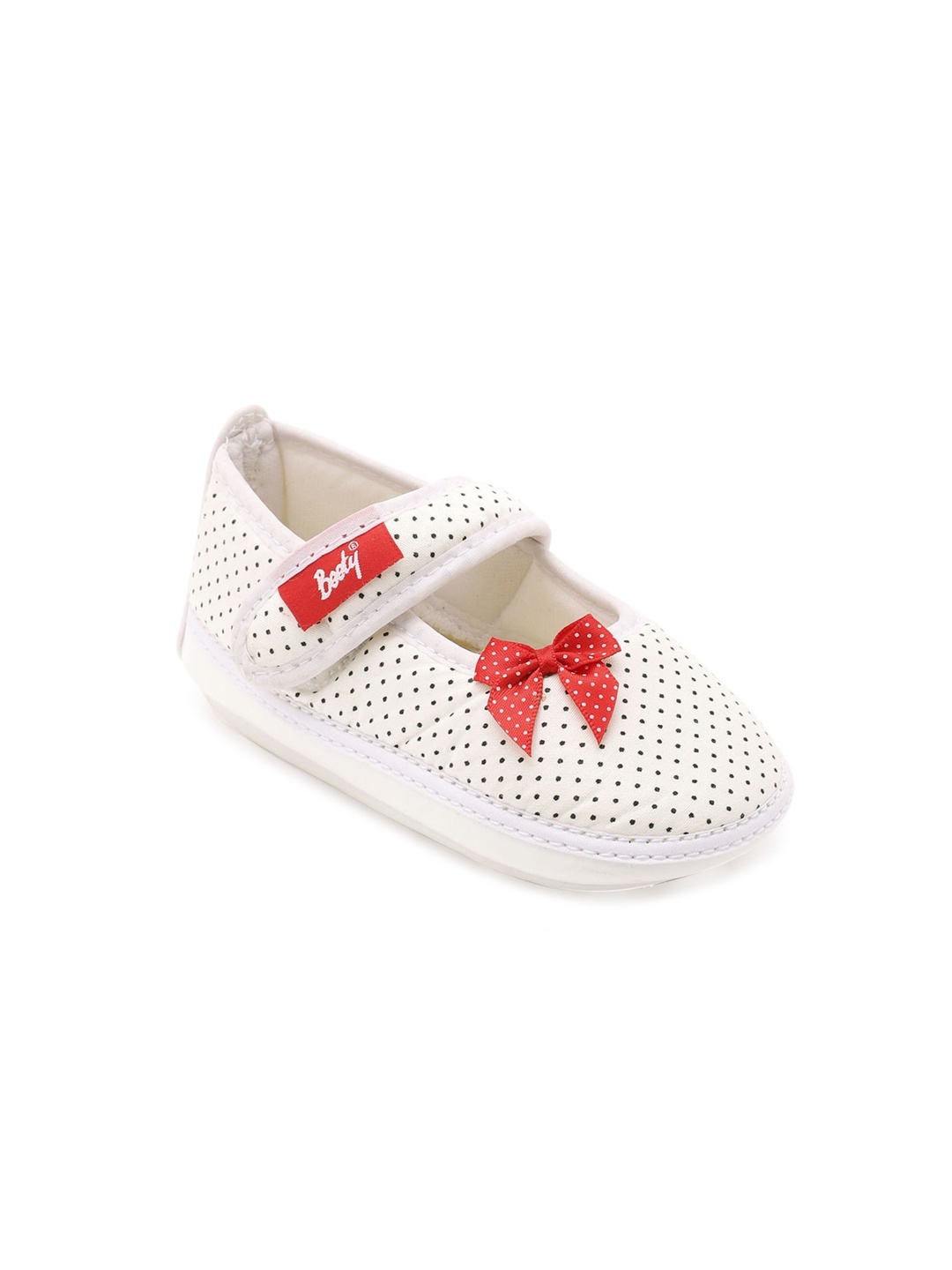 

Hopscotch Kids-Girls White PU Laser Cuts Bow Applique Sneakers
