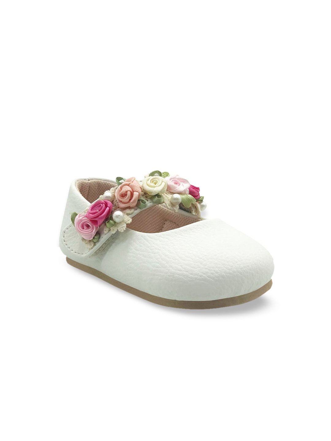 

Hopscotch Girls Ivory Colourblocked PU Sneakers, Beige