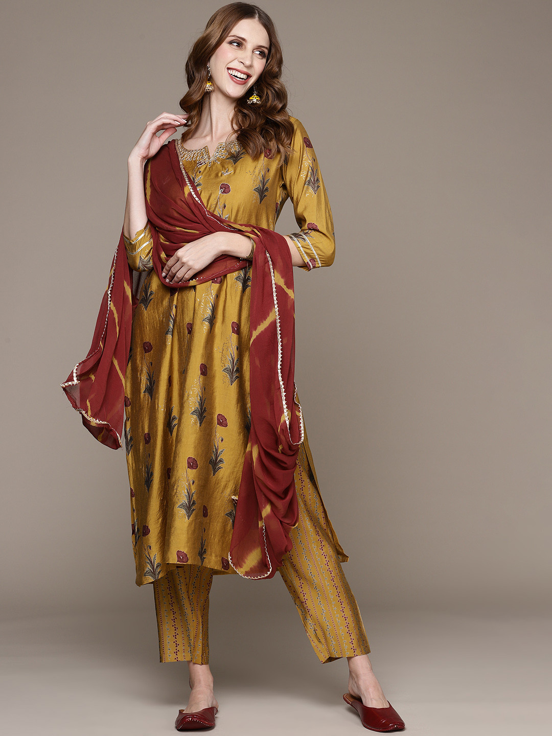 

Ishin Women Mustard Yellow Floral Printed Kurta with Trousers & Dupatta