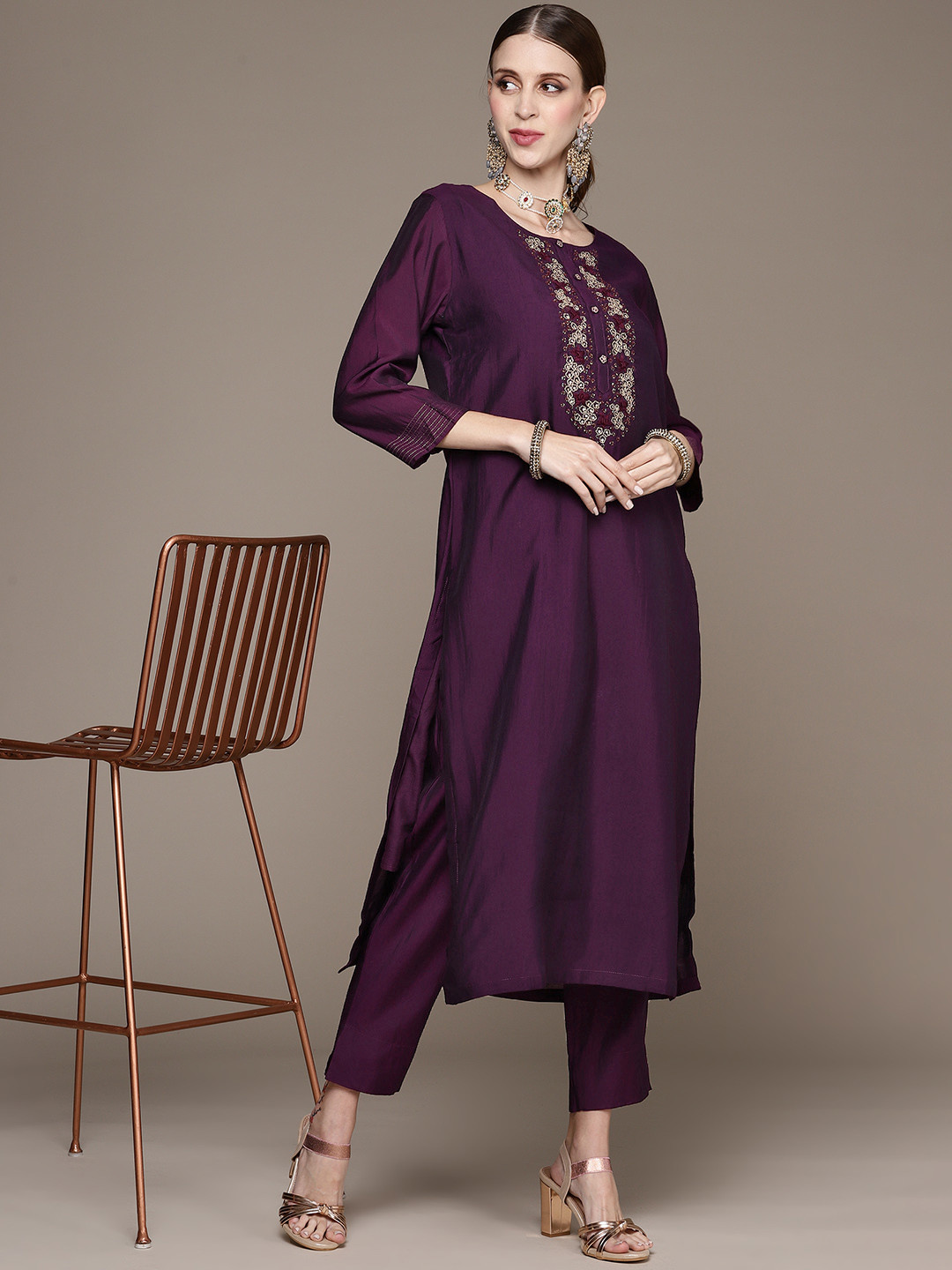 

Ishin Women Violet Yoke Design Beads and Stones Kurta with Trousers